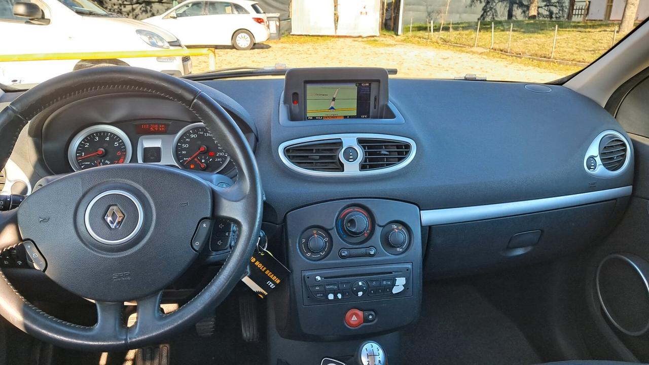 Renault Clio 1.2 16V 5 porte Dynamique