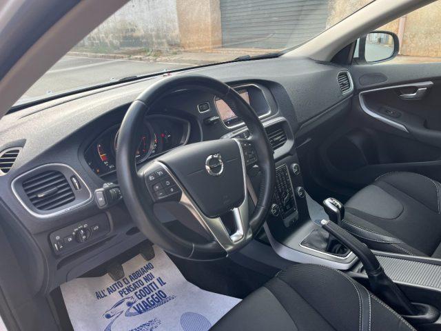 VOLVO V40 D2 120CV Plus