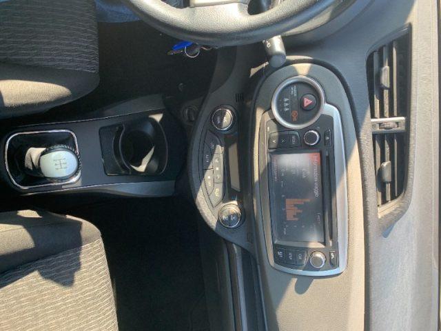 TOYOTA Yaris 1.0 5 porte Lounge