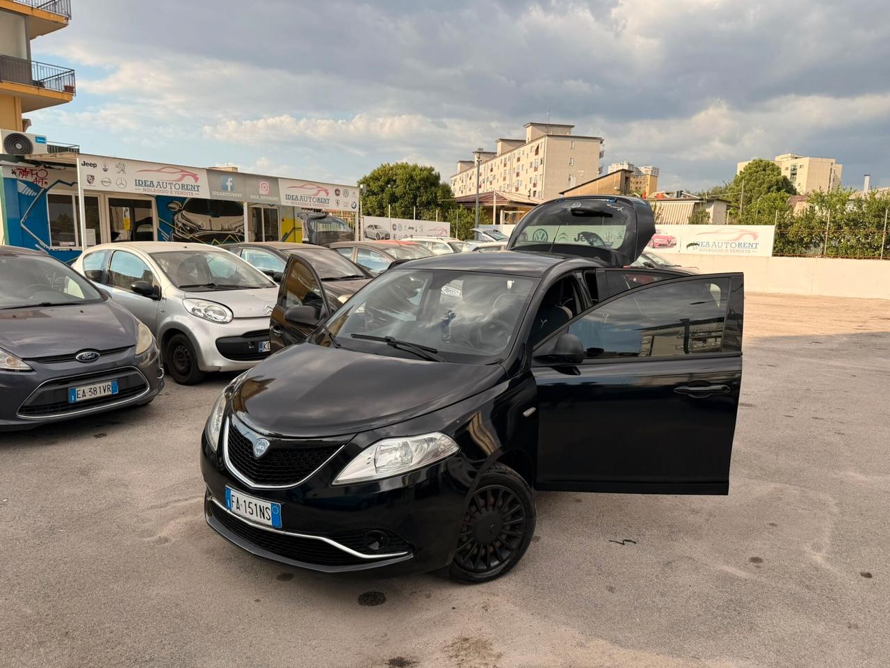 Lancia Ypsilon 1.3 MJT 16V 95 CV 5 porte S&S Elle