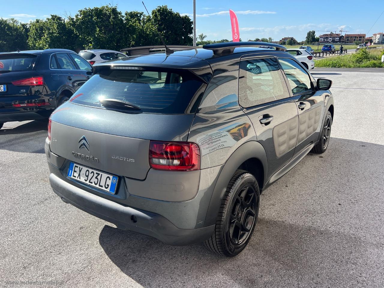 CITROEN C4 Cactus PureTech 82 Shine NAVIGATORE