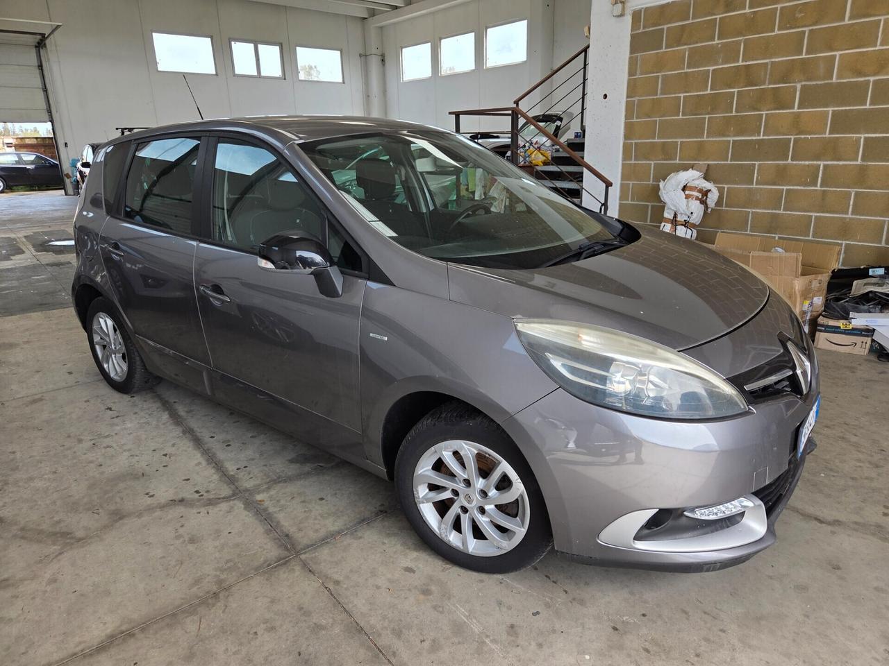 Renault Scenic Scénic XMod 1.5 dCi 95CV Limited
