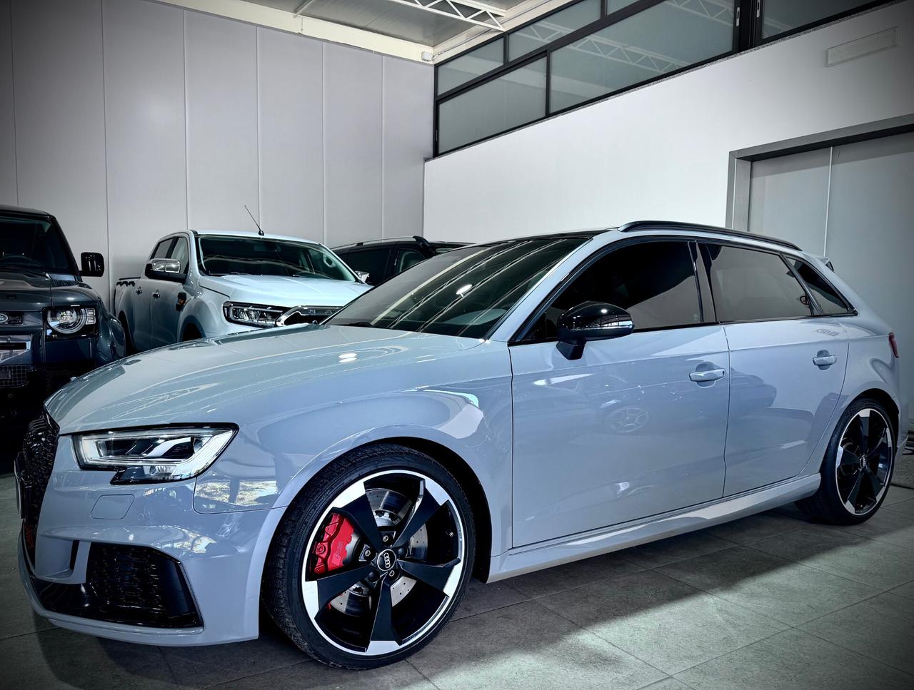 Audi RS3 2.5 TFSI 400CV Quattro S-Tronic
