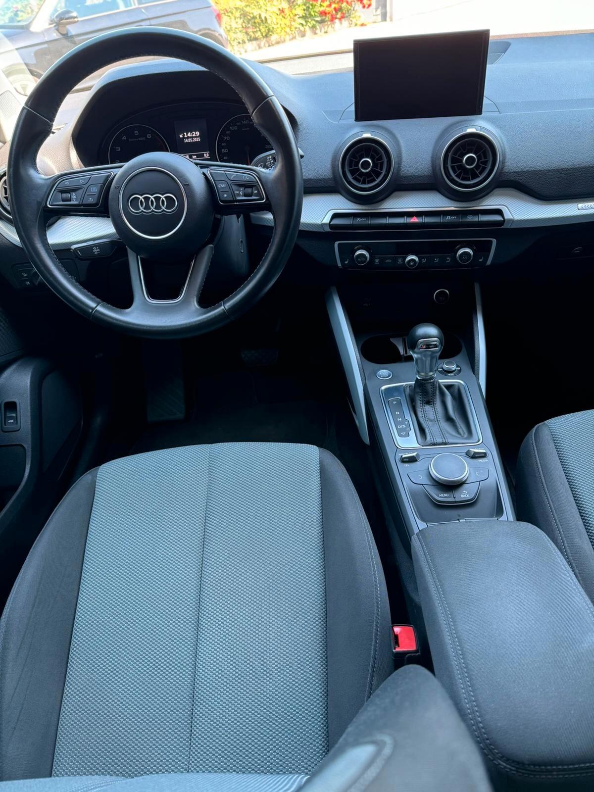 Audi Q2 35 TFSI S tronic Admired