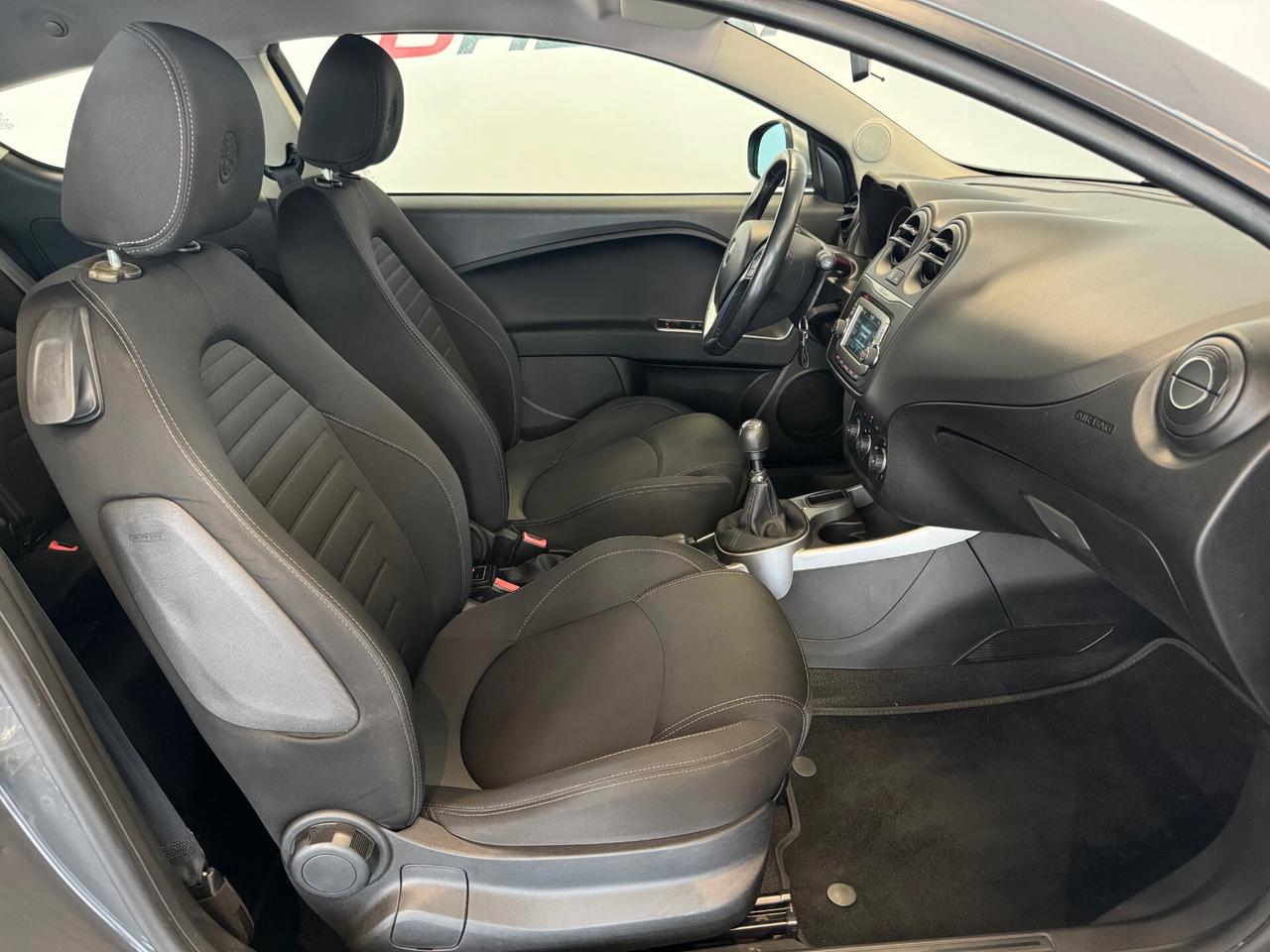 Alfa Romeo MiTo 1.4 78 CV 8V S&S 74.000 KM NEOPATENTATI