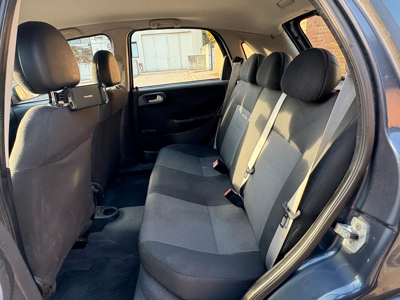 OPEL CORSA 1.3D- 145000km REALI-2006