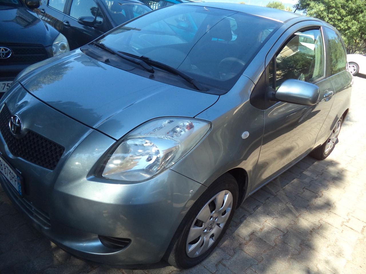Toyota Yaris 1.3 3 porte