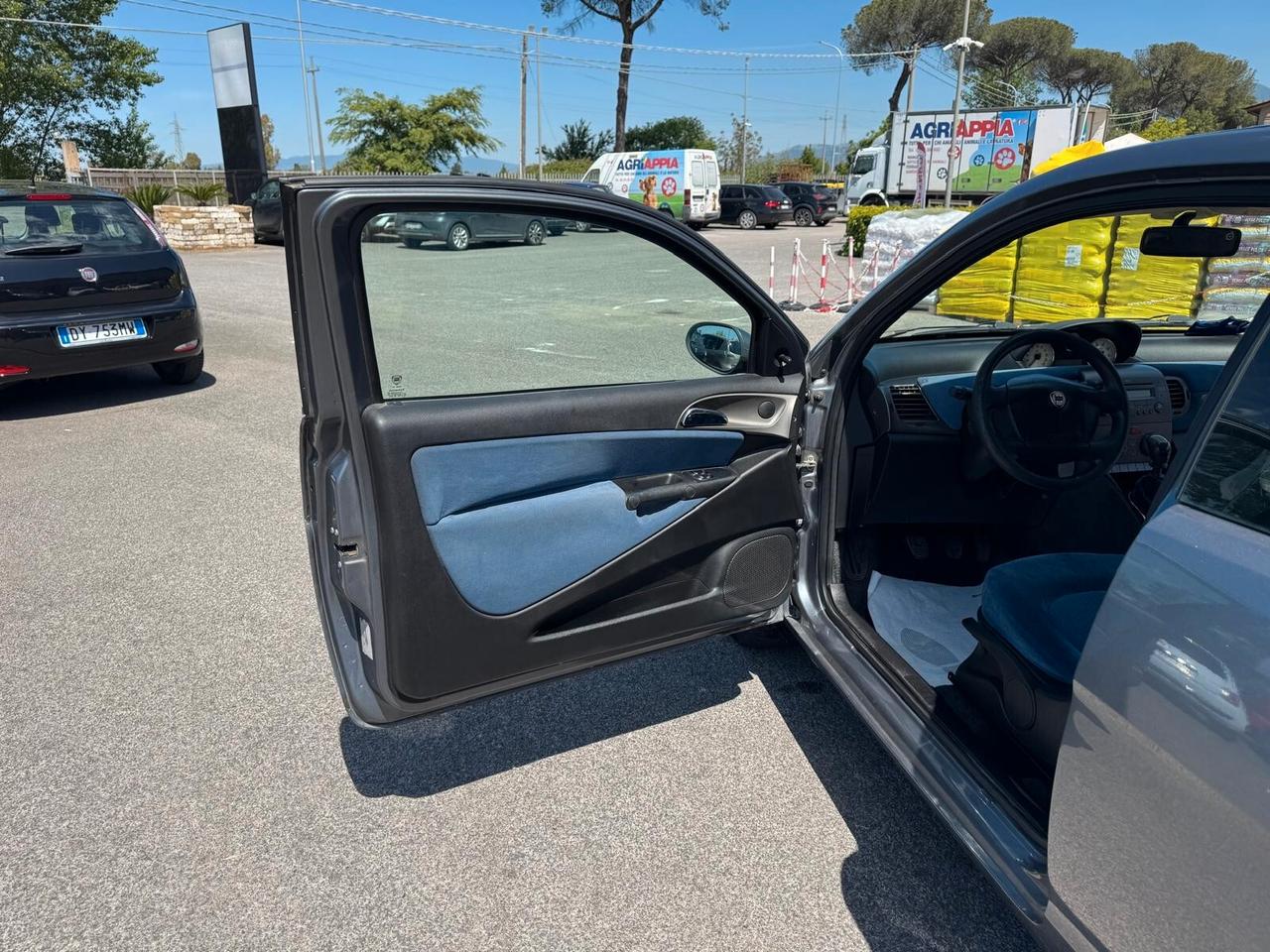 Lancia Ypsilon 1.2 BENZ 60CV FRIZIONE NUOVA 2006