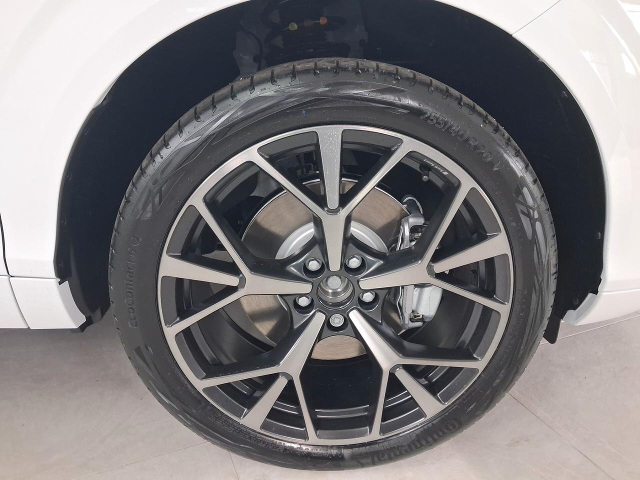 Audi Q3 SPB e-hybrid 200 kW S tronic line
