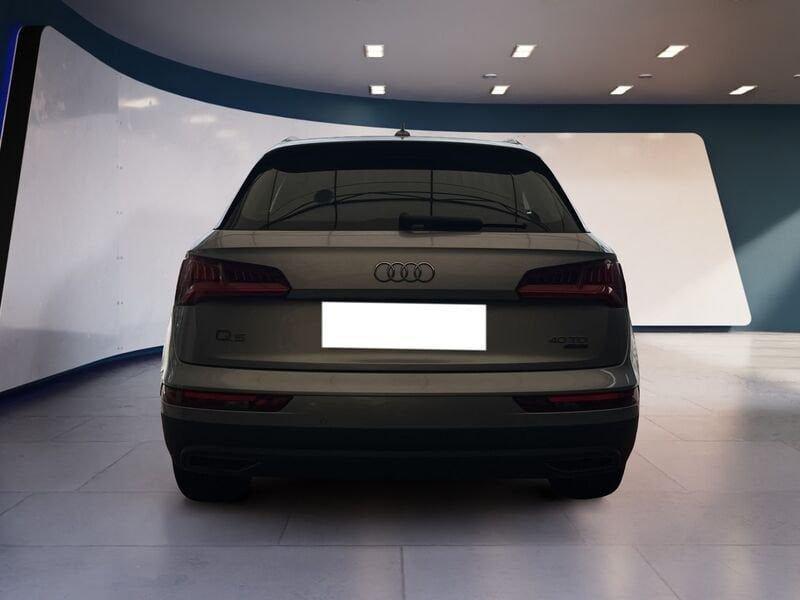 Audi Q5 40 TDI quattro S tronic Business