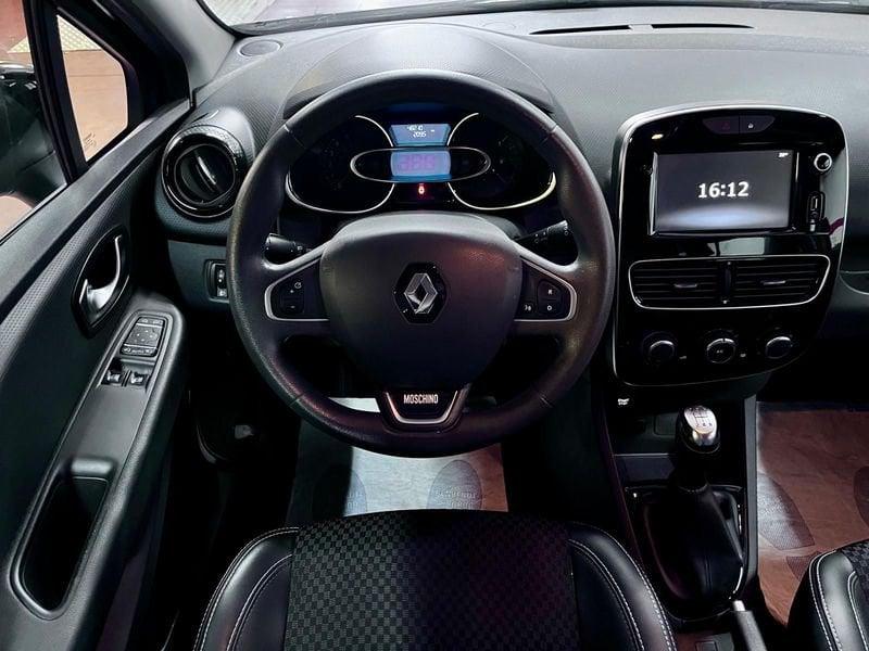 Renault Clio Clio Sporter TCe 12V 90 CV Moschino Zen