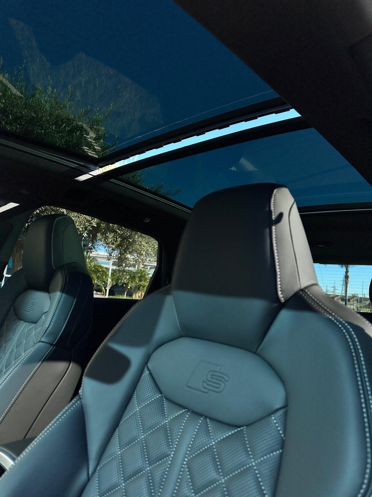 Audi Q7 3.0 tdi Sline possibilità noleggio no scoring