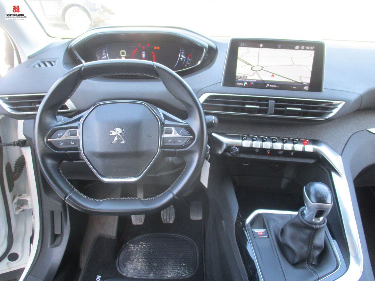 PEUGEOT 3008 BlueHDi 130 S&S Allure-2019