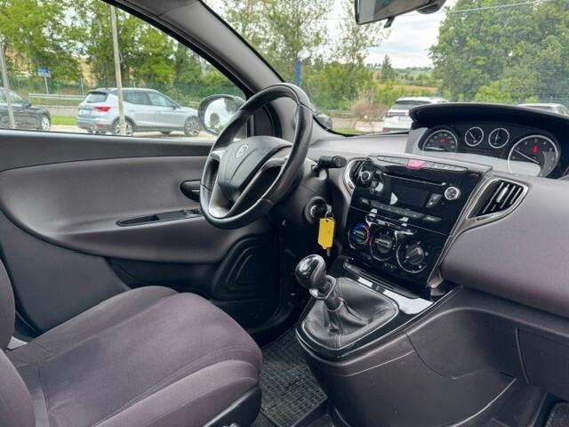 Lancia Ypsilon Metano Ecochic Gold - UNICOPROPRIETAIO 5porte
