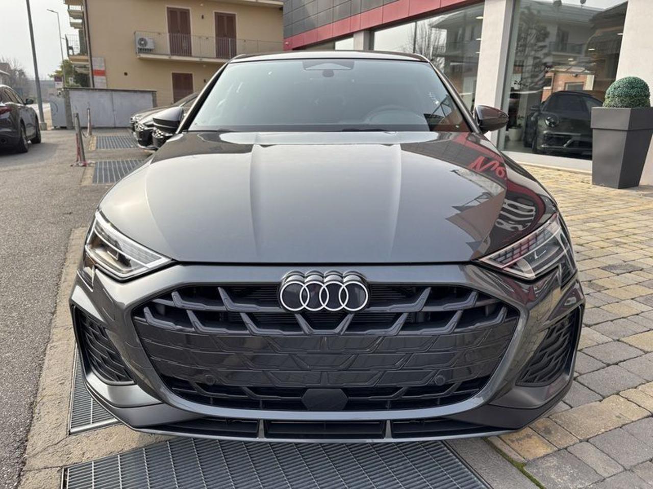 Audi A3 SPB TFSI 110 kW S tronic S line edition MATRIX