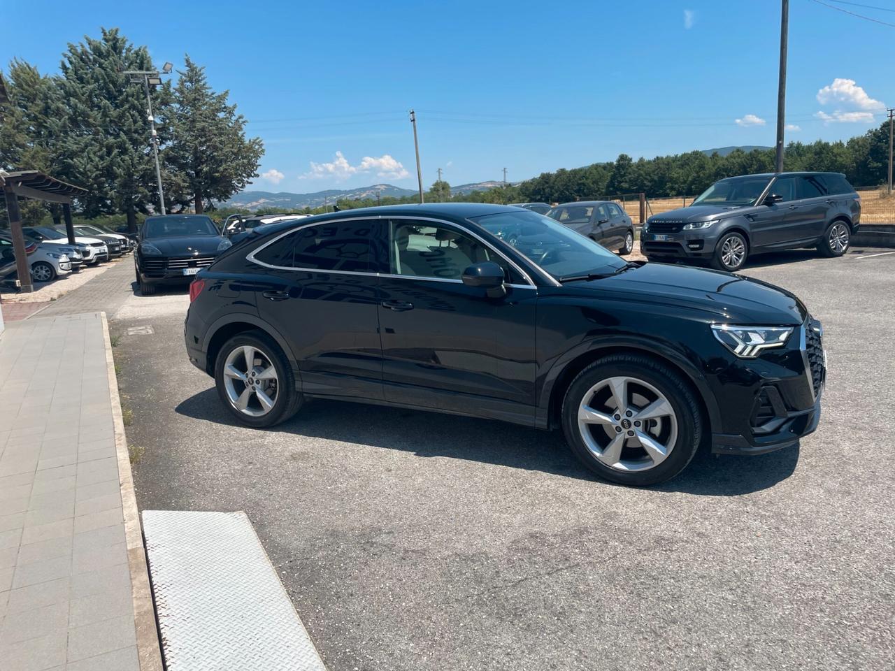 Audi Q3 SPB 35 TDI S tronic Business Plus