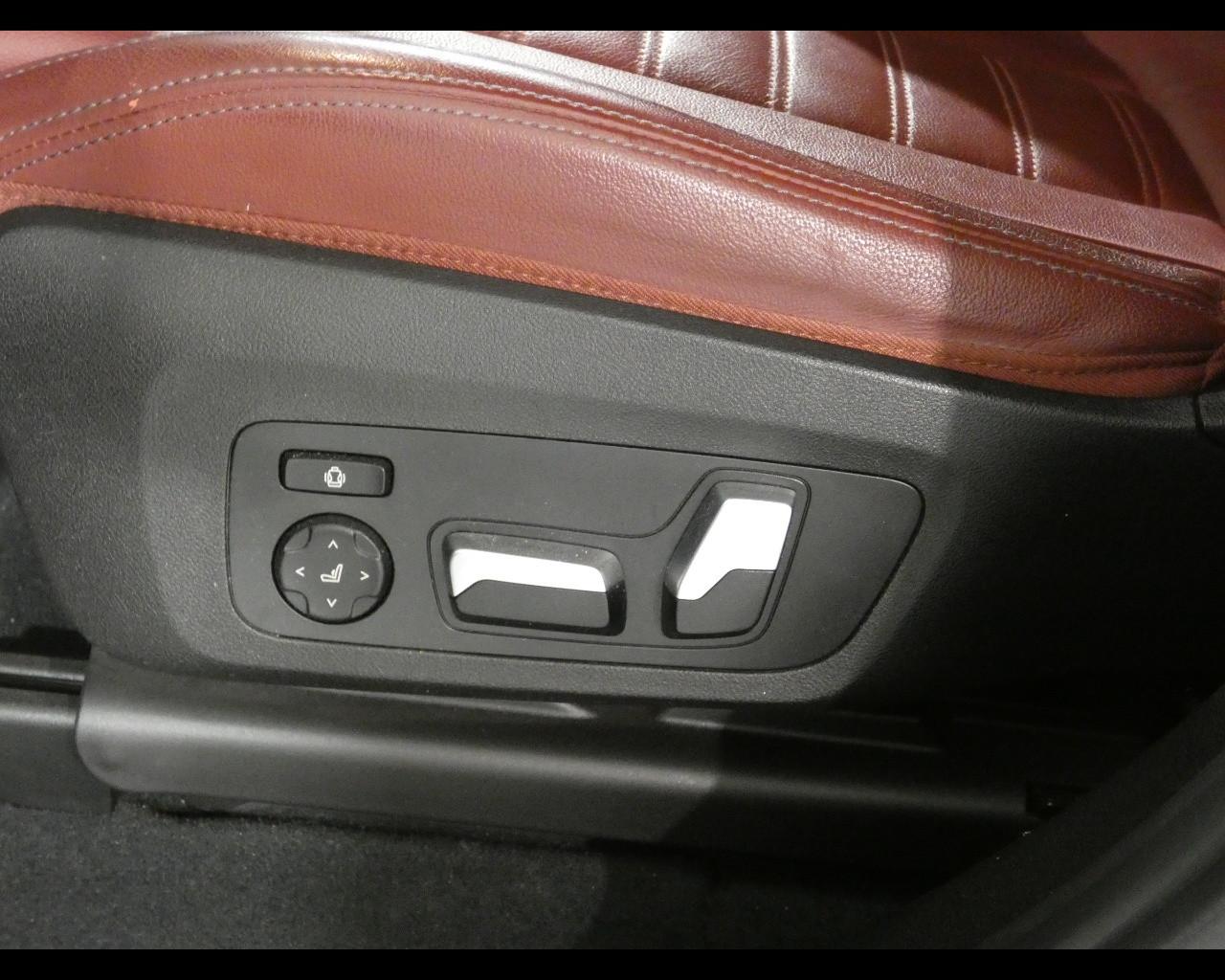 BMW X4 (G02/F98) - X4 xDriveM40i 48V
