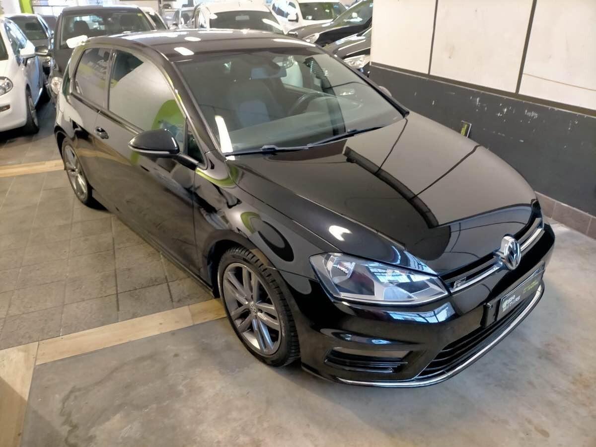VW GOLF 1.4 TSI Sport Edition R-Line
