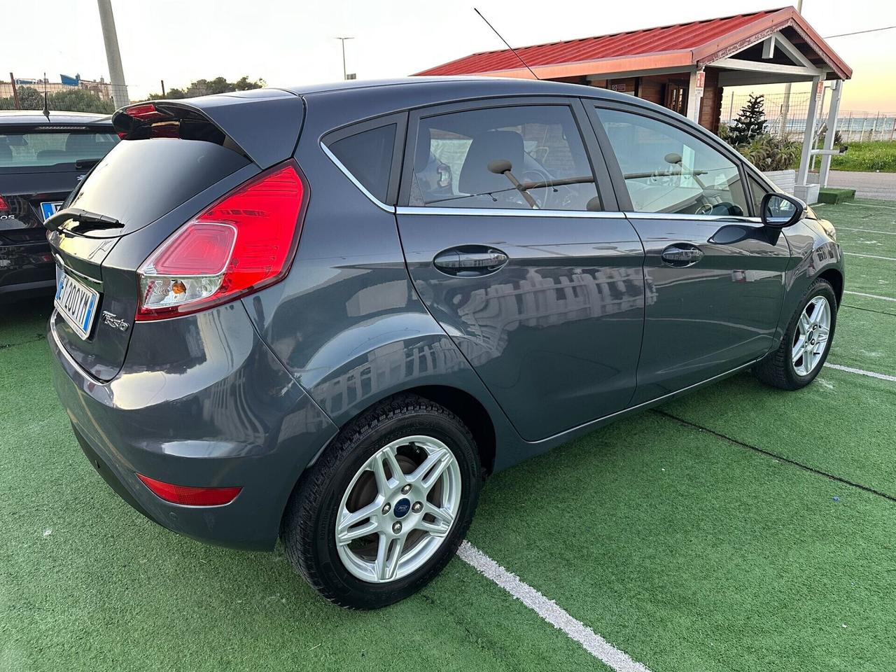 Ford Fiesta 1.4 5 porte Bz.- GPL