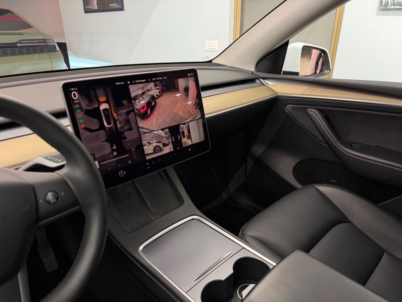 Model 3 Long Range Dual Motor AWD iva