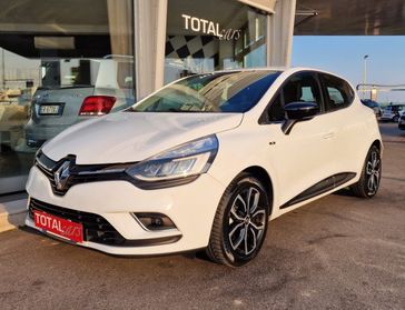 RENAULT Clio dCi 8V 75 CV 5 porte Moschino Zen OK NEO PATENTATI