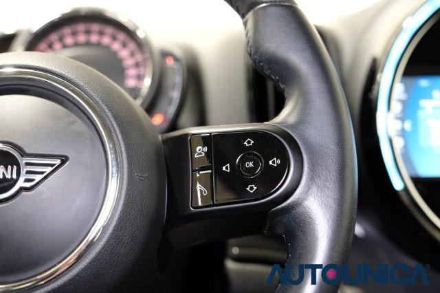 MINI Countryman 1.5 COOPER ESSENTIAL AUTOMATICA