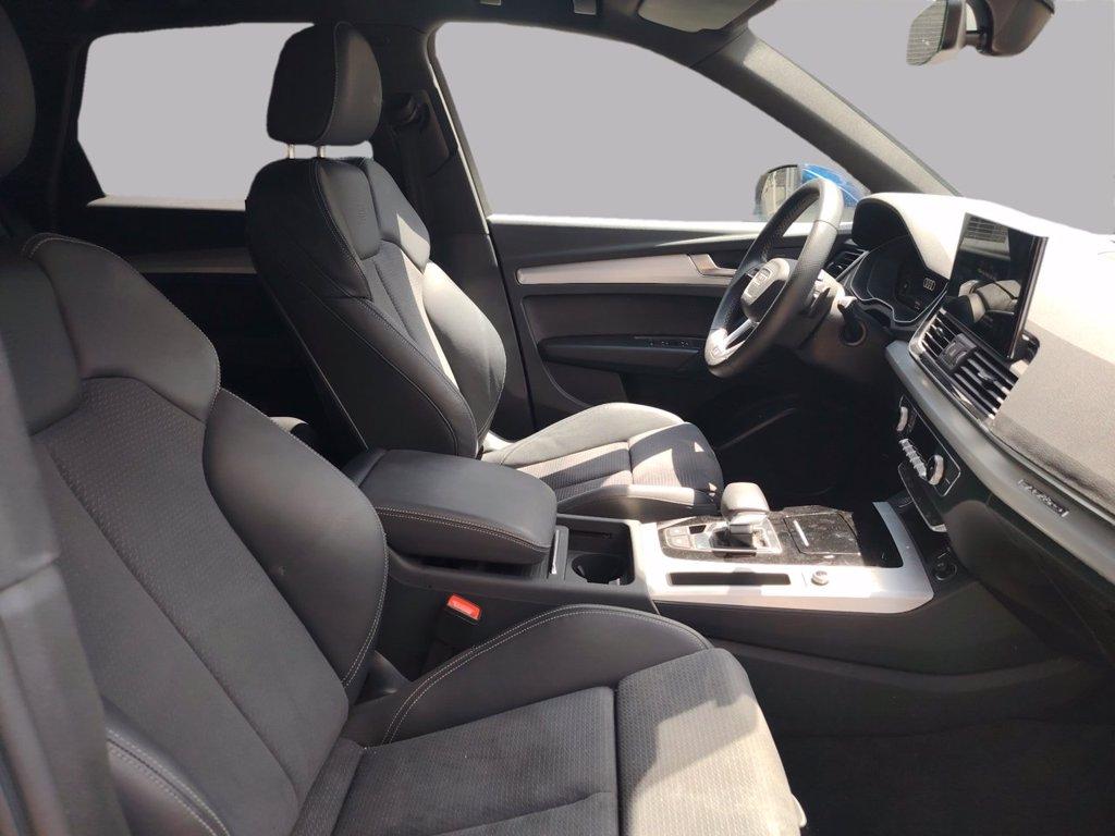 AUDI Q5 40 2.0 tdi mhev 12v s line quattro s-tronic del 2024