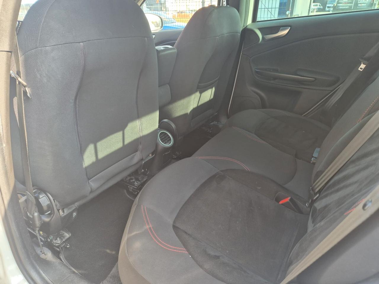 AR Giulietta 1.6 JTDm 120CV vers. Sprint E6B -- OK Neopat.!!!