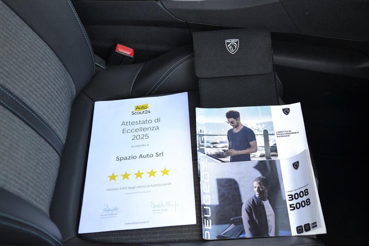 Peugeot 5008 1.5 HDi 130CV 7POSTI AUT.+NAV+LED+RCAM+PELLE+PDC