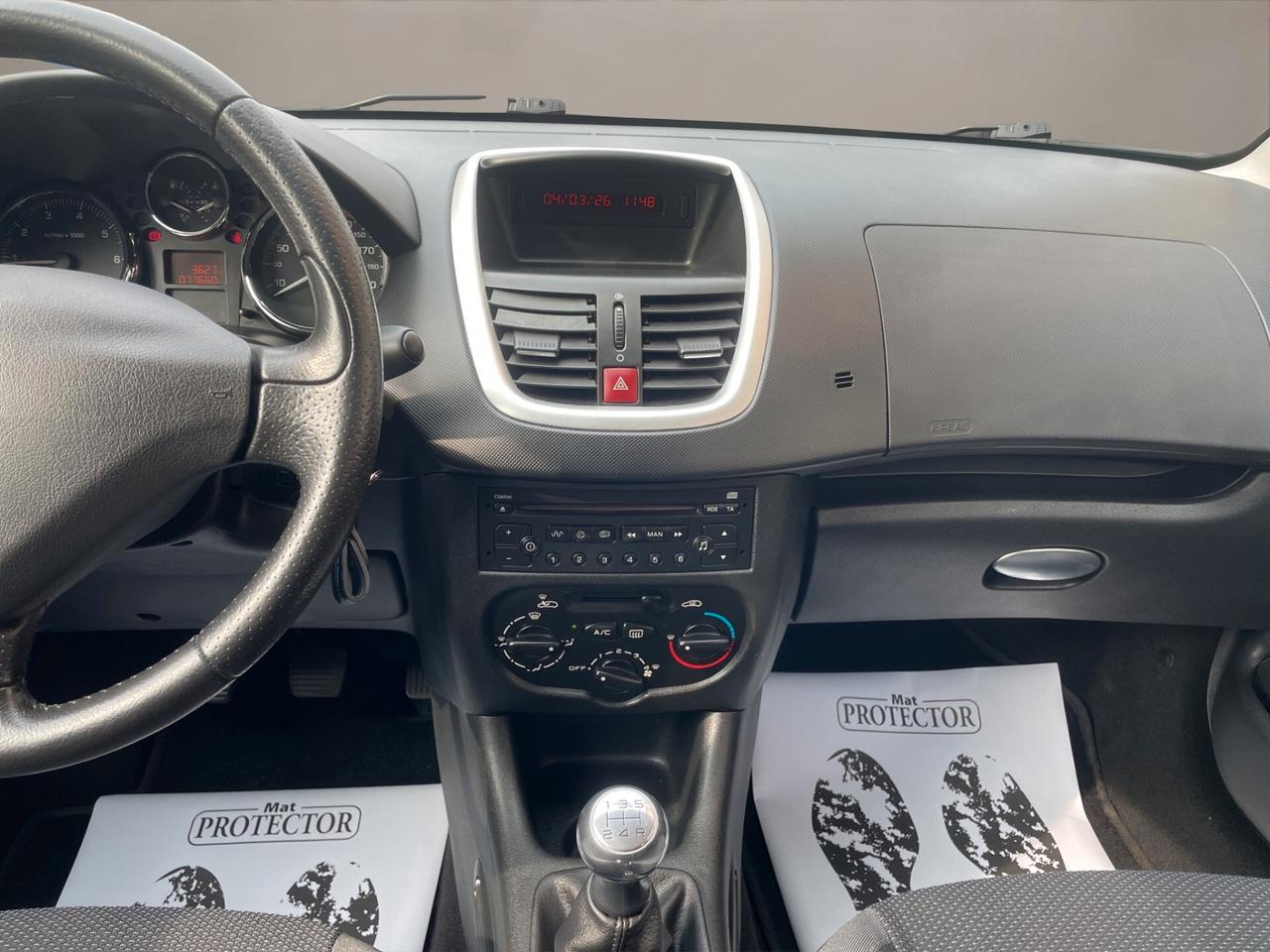 Peugeot 206 DISTRIBUZIONE ESEGUITA - TAGLIANDI CERTIFICATI