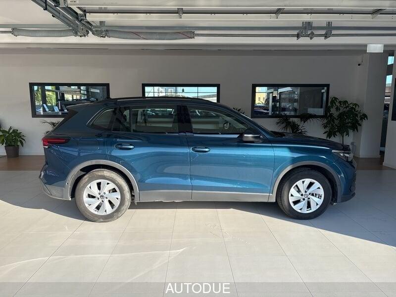 Volkswagen Tiguan III 2024 2.0 tdi Life 150cv dsg