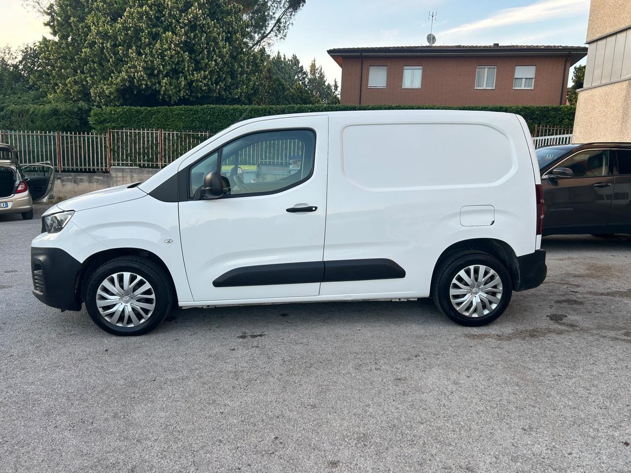Peugeot Partner BlueHDi 2021 Euro6D