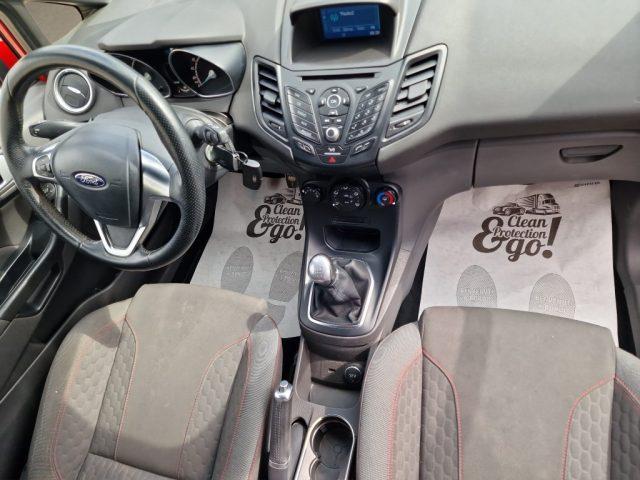FORD Fiesta 1.5 TDCi 75CV 3 porte ST-Line