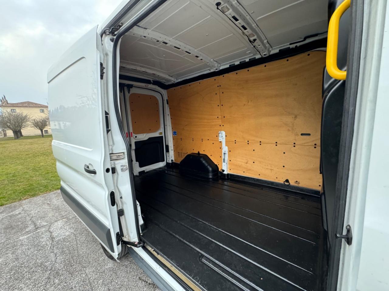 Ford Transit 2.0 TDCi 105CV passo LUNGO tetto alto L2H2