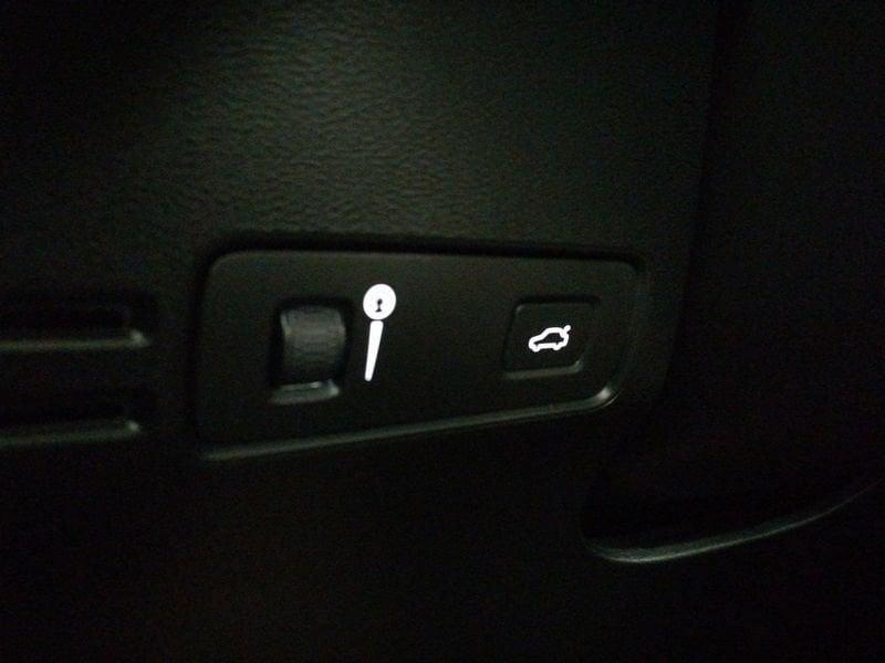 Volvo XC40 2.0 d4 Inscription awd geartronic my20