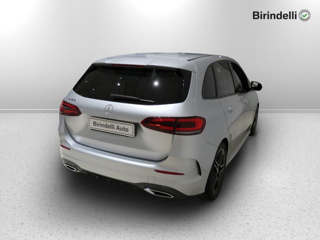 Mercedes-Benz Classe B (W247) - B 180 Automatic Premium