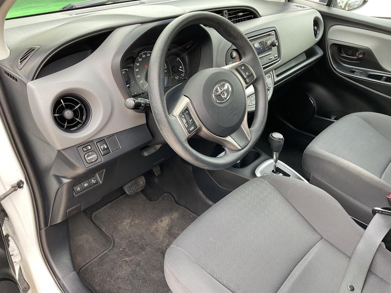 Toyota Yaris 1.5 Hybrid 5 porte Active