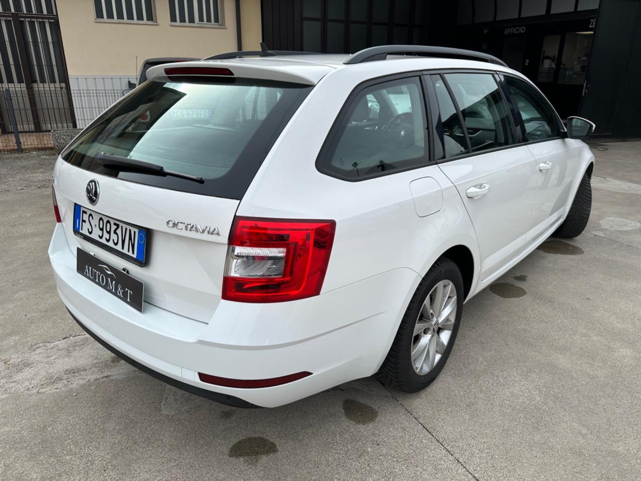 Skoda Octavia 1.6 TDI CR 115 CV DSG Wagon Executive