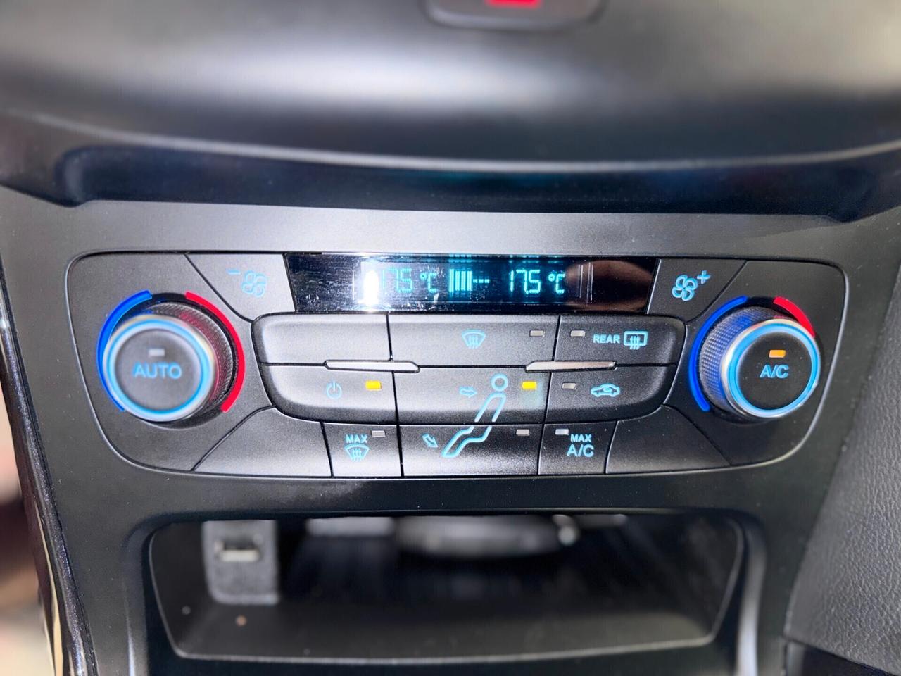 Ford Focus 1.5 TDCi 120 CV Start&Stop Powershift SW Titanium X