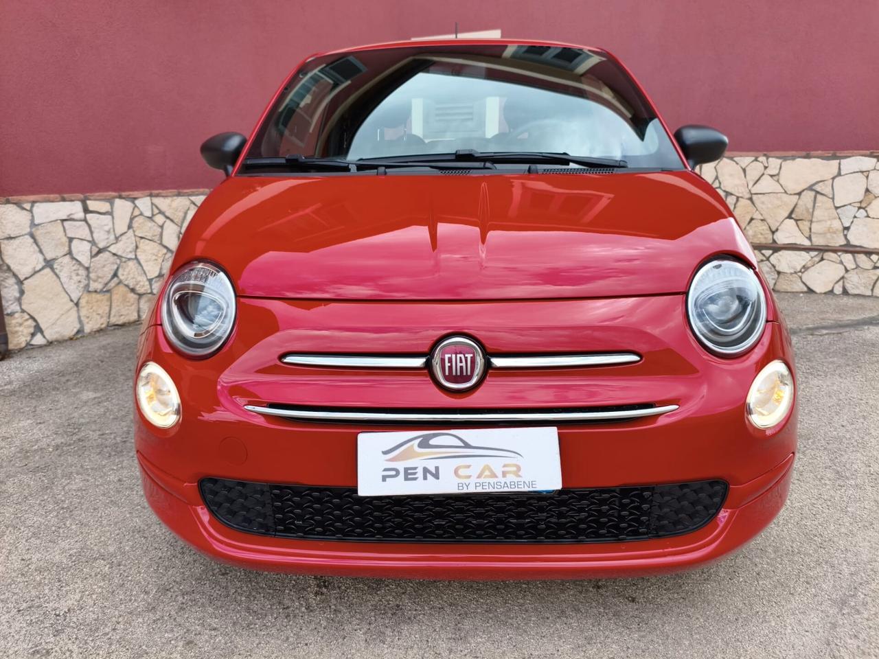 Fiat 500 1.0 Hybrid Red