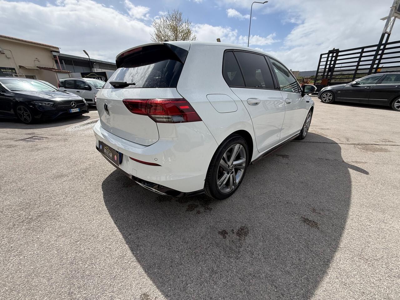 Volkswagen Golf 1.5 TSI 150 CV EVO ACT R-Line
