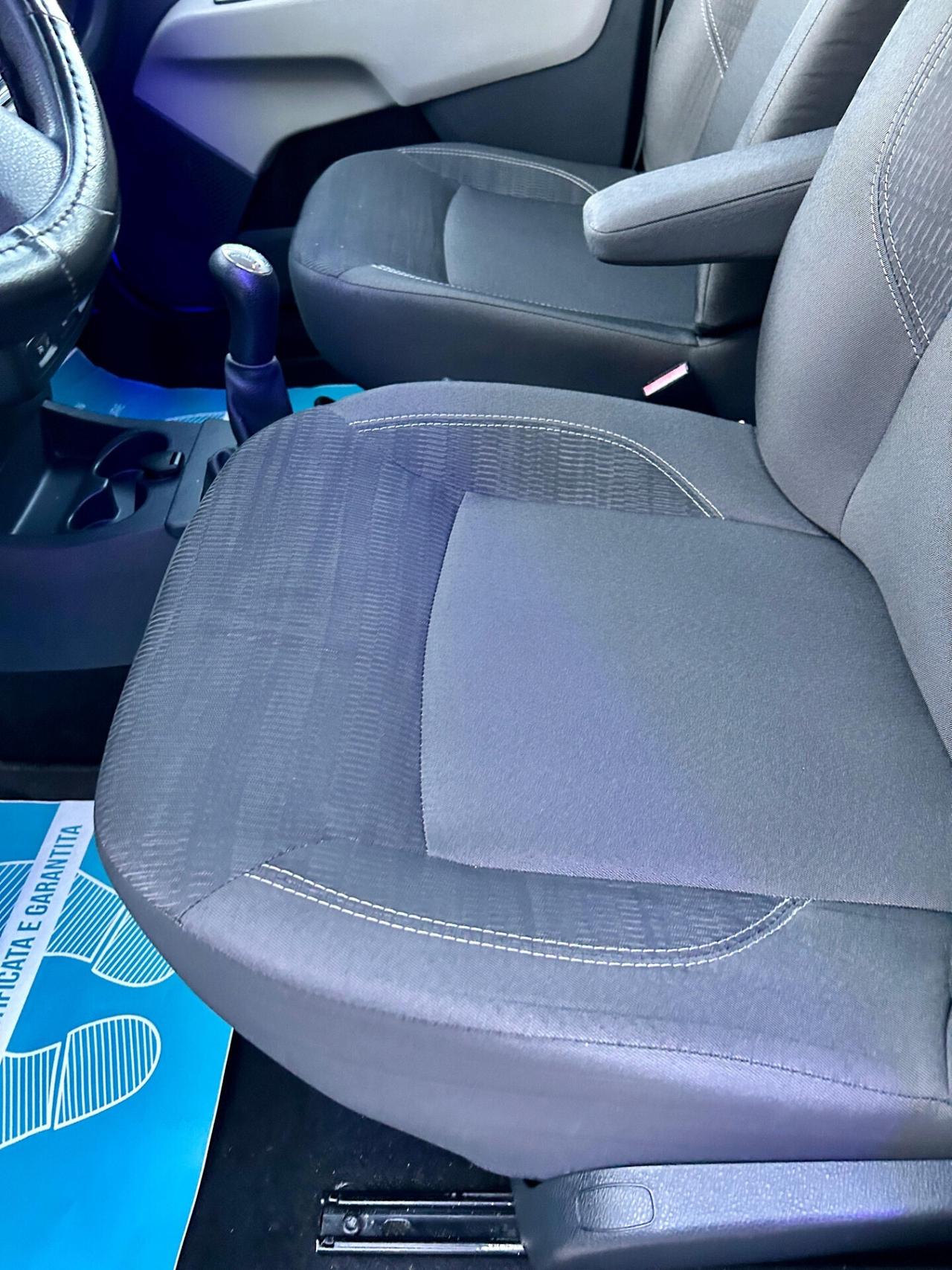 Dacia Lodgy 1.5 dCi 8V 90CV Start&Stop 7 posti Lauréate