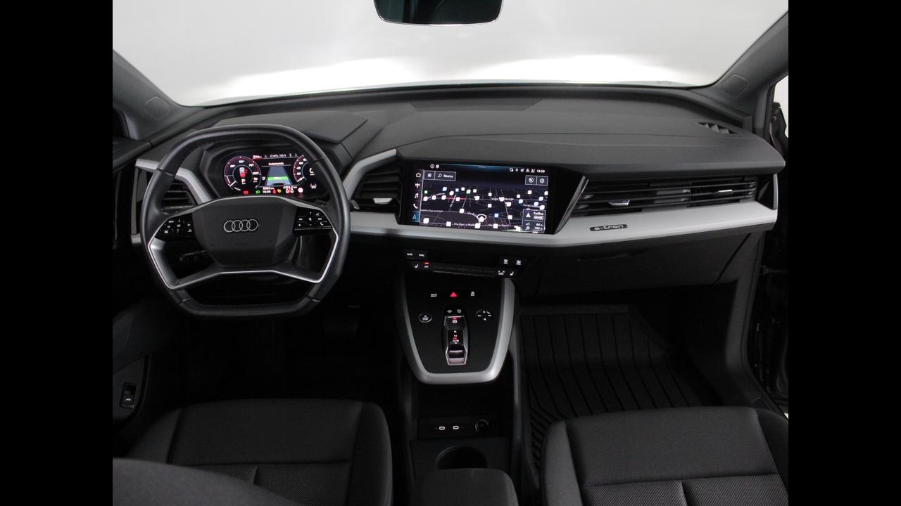 AUDI Q4 Sportback e-tron - Q4 Sportback e-tron 35 Business Advanced