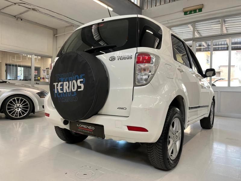 Daihatsu Terios 1.5 Hiro auto