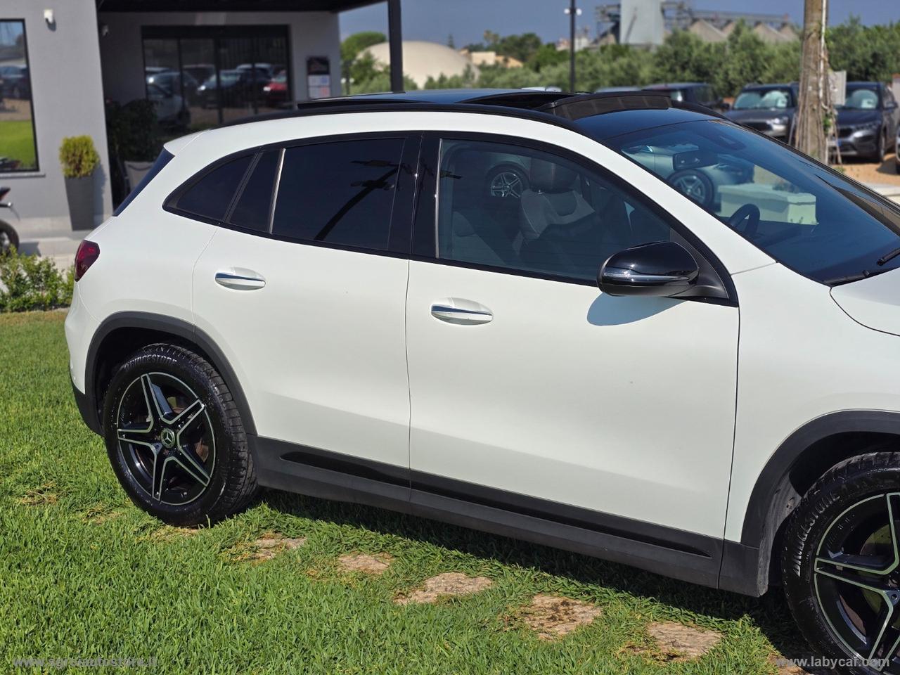 MERCEDES-BENZ GLA 200 d Automatic Premium TETTUCCIO