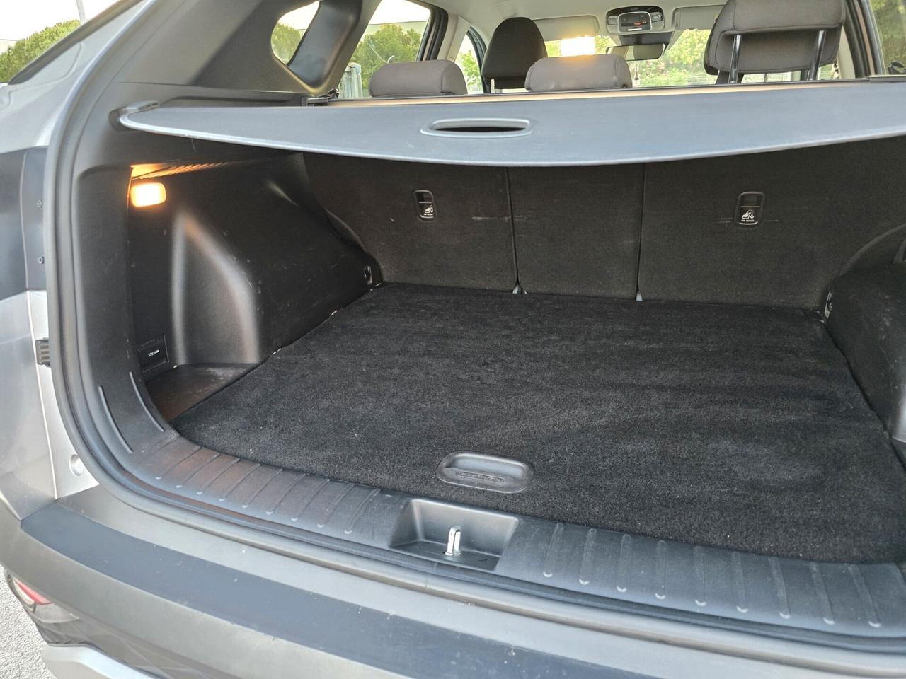 Hyundai Tucson 1.6 hev Xline 2wd auto