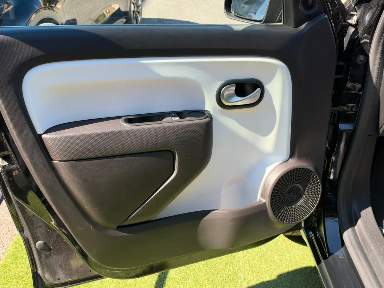 Renault Twingo SCe 65 CV Signature