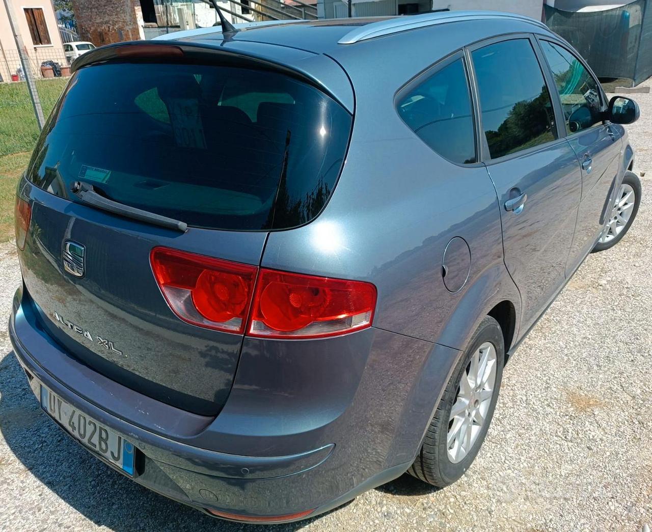 Alfa Romeo 159