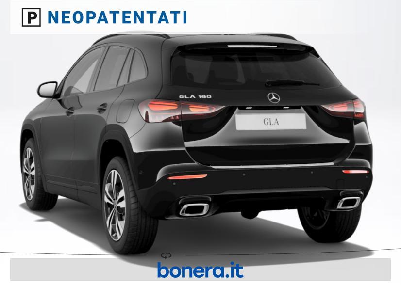 Mercedes GLA 180 180 Progressive Extra 7G-DCT