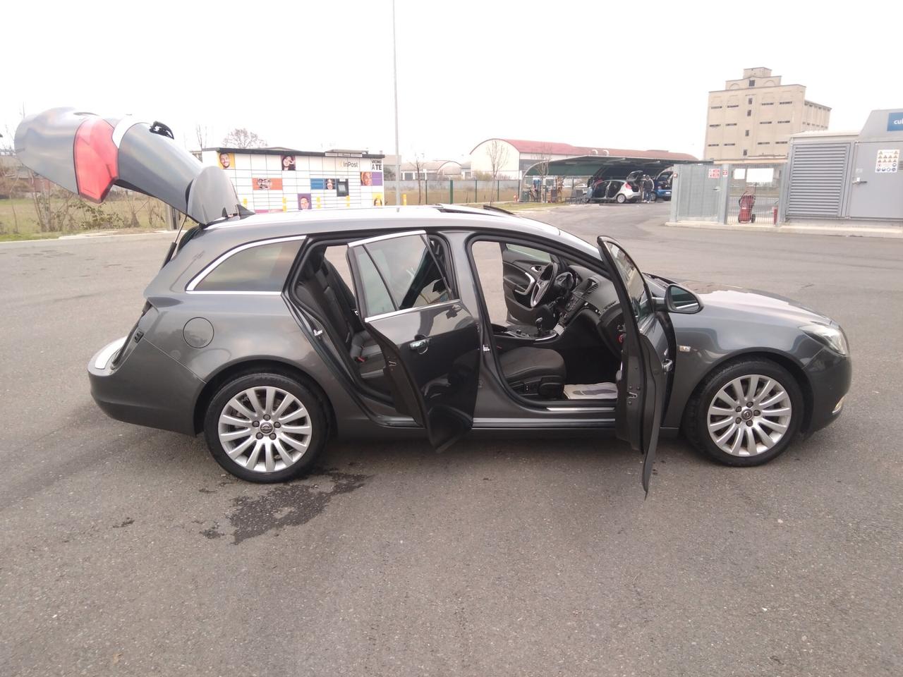 Opel Insignia 2.0 CDTI 160CV Sports Tourer Cosmo top di gamma
